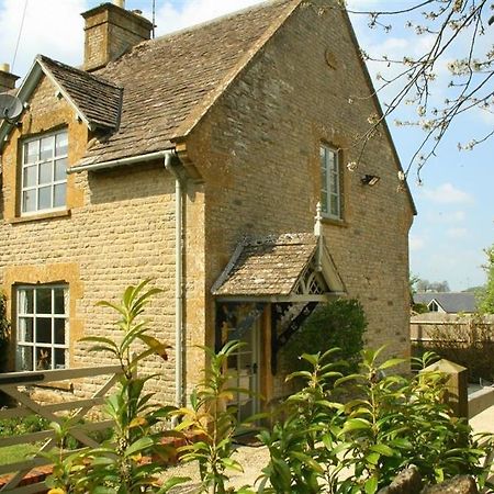 Honeysuckle Cottage 스토우온더올드 외부 사진