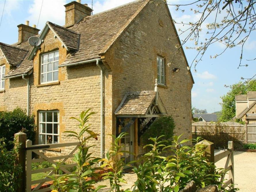 Honeysuckle Cottage 스토우온더올드 외부 사진