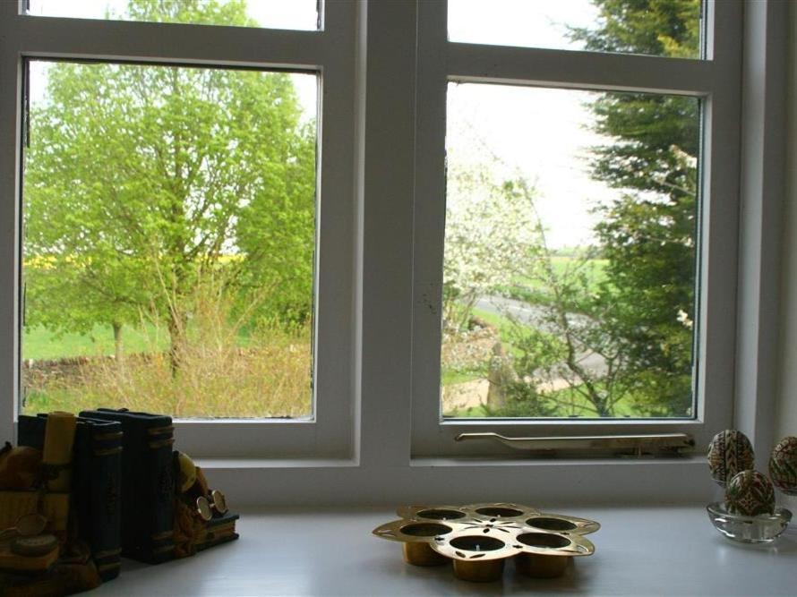 Honeysuckle Cottage 스토우온더올드 외부 사진